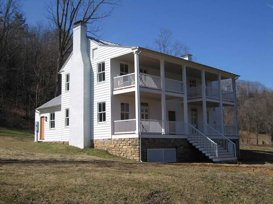 Arritt Farm House Virginia Residence, Virginia Farmhouse House Plans