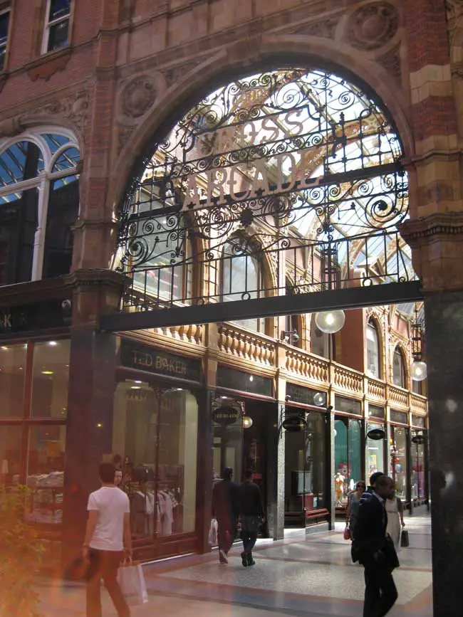 Victoria Quarter Leeds Shops, West Yorkshire - e-architect