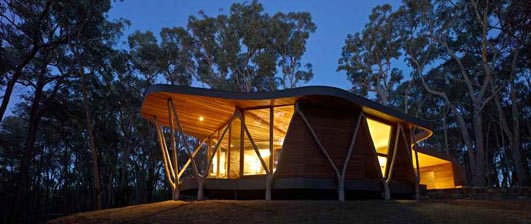 Trunk House by Paul Morgan Architects