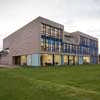 Los Nogales School Classroom Building - Integration and Segregation in Architecture