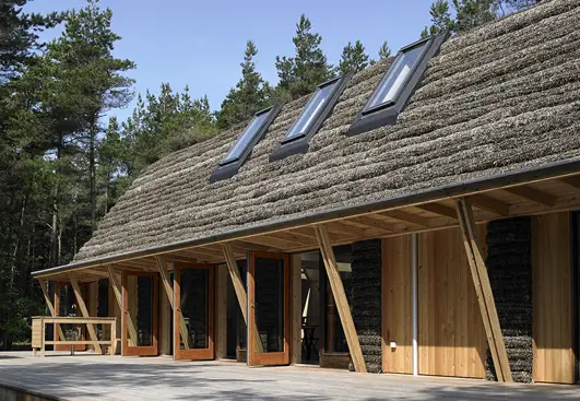 Modern Seaweed House on Læsø