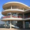 De La Warr Pavilion UK building design by architect Serge Chermayeff