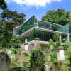 Newproperty in Highgate Cemetery - British Houses