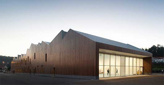 Portuguese Architecture - Mouriz School Center Portugal