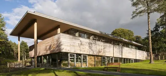 Abbotsford Conservation & Visitors Building by LDN Architects