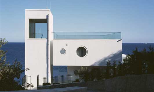 Foros Yacht House design by Robin Monotti Architects