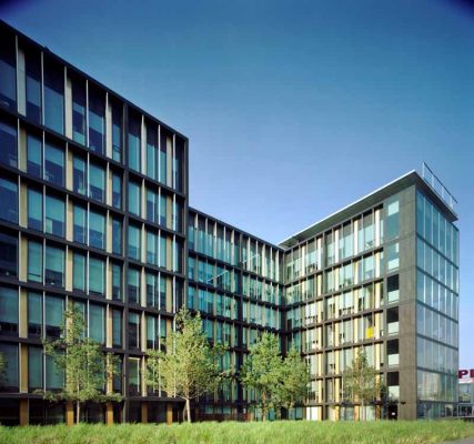 Topaz Building Poland: Polish Offices