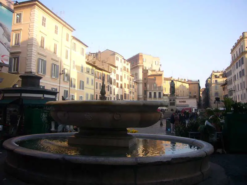 Campo de' Fiori Rome - Italian Piazza