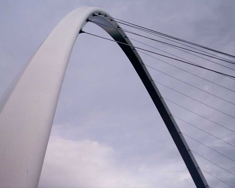 Gateshead Millennium Bridge, Newcastle