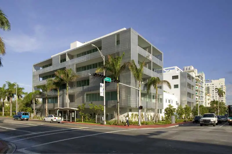 Montclair Condominium Building, Miami homes