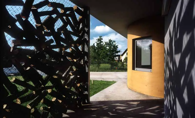 House with a Capsule – Modern Home Poland