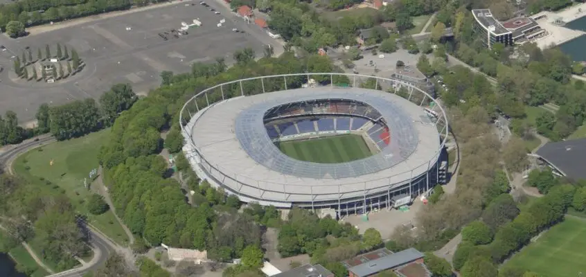 Hanover Stadium, Niedersachsenstadion: 96 Arena
