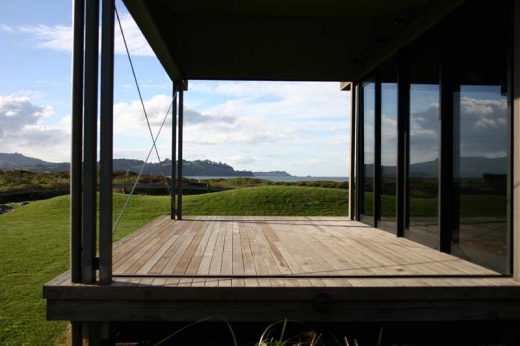 Omaha Beach House, New Zealand Property