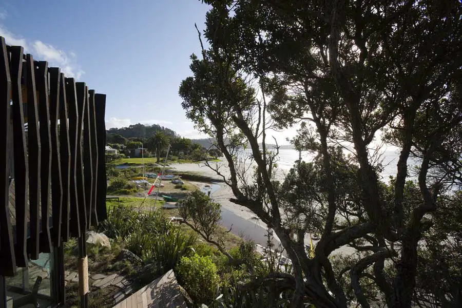 Onetangi Beach House : New Zealand Property