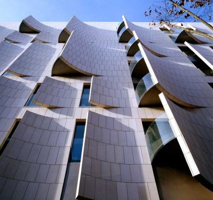 Hotel Omm Barcelona building curved facade