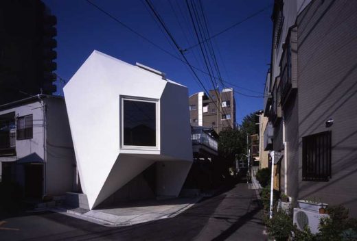 Reflection of Mineral house - Tokyo Property