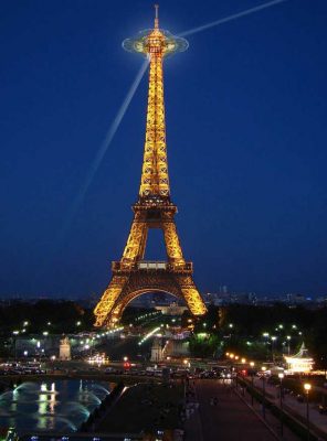 Eiffel Tower platform design