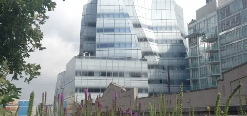 InterActiveCorp Headquarters New York: IAC HQ