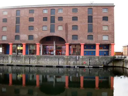Tate Gallery Liverpool Albert Docks building