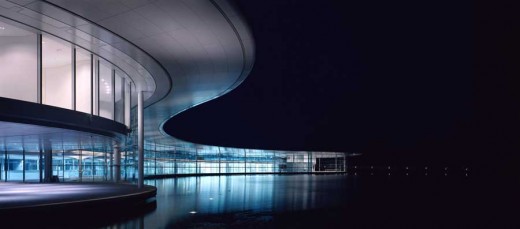 McLaren Technology Centre building