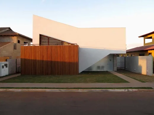 Tangram House, Brasilia residence
