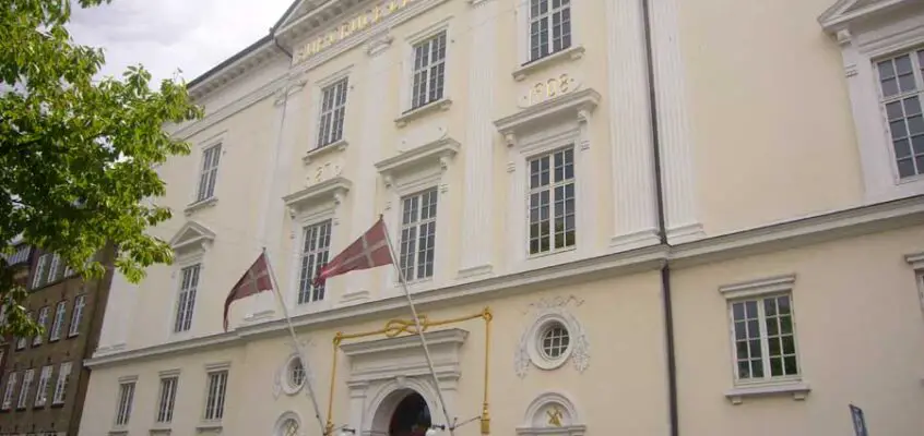 Aarhus Freemasons Building: Danish Architecture