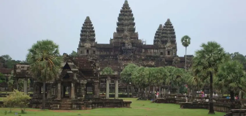 Angkor Wat Temples: Cambodia Temple Building