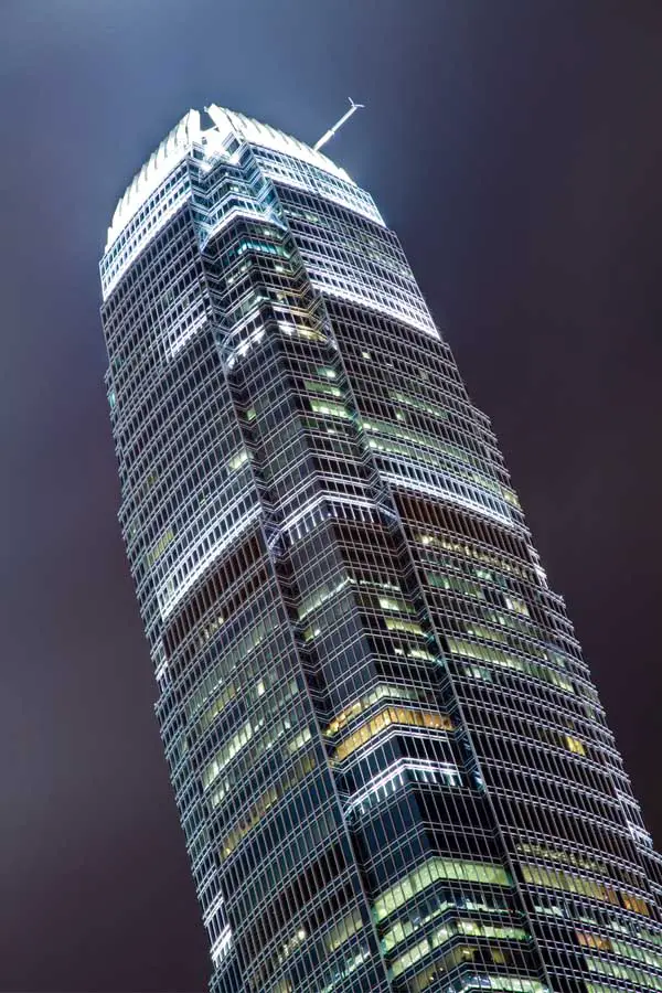 2 IFC Hong Kong by Cesar Pelli Architect