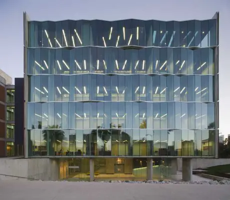 Meinel Optical Sciences Building