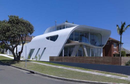 Moebius House - New Sydney Residence