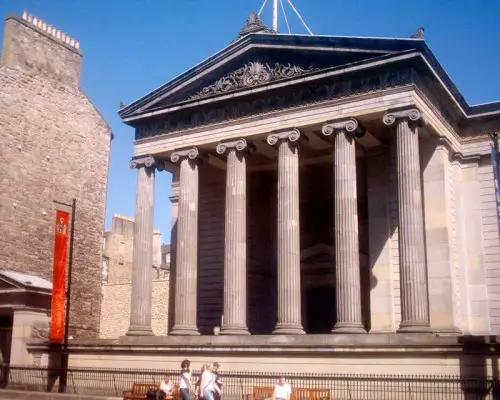 The Royal College of Surgeons of Edinburgh