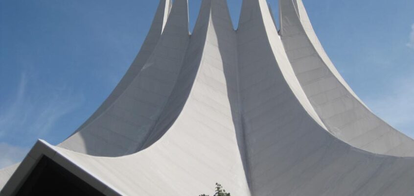 Tempodrom Berlin Building, Architect