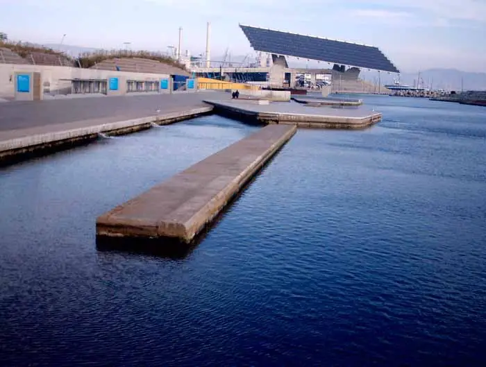 Zona de Banys Barcelona Forum Bathing Zone