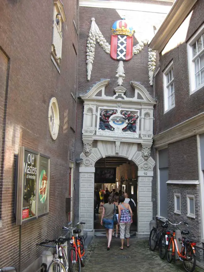 Amsterdam Historical Museum entrance