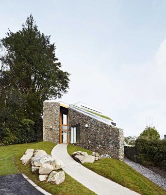 Brown's Dental Practice, Ivybridge building England