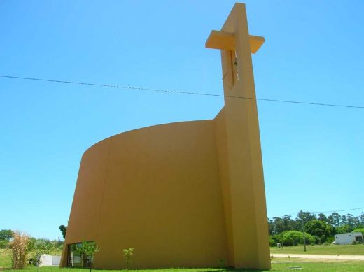 Church in Colonia Uruguay building