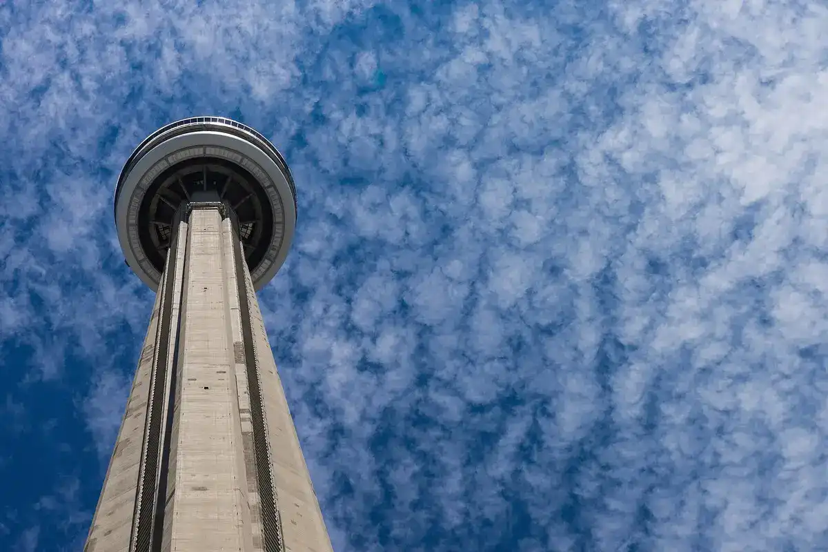 CN Tower Toronto skyscraper building