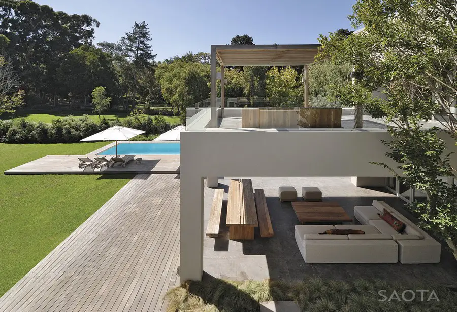 Constantia House - Cape Town Residence