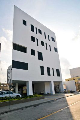 Elefante Blanco, Guayaquil Architecture
