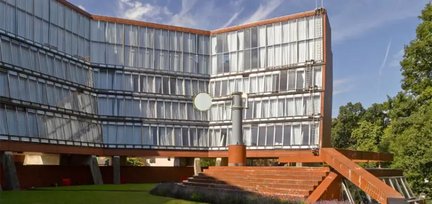 Florey Building in Oxford