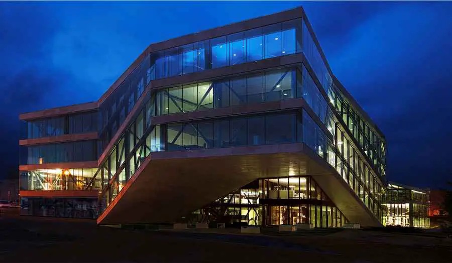Groupe e Administrative headquarters, Granges-Paccot Building