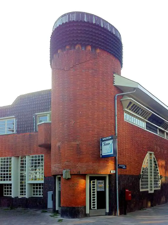 Museum Het Schip Amsterdam brick building