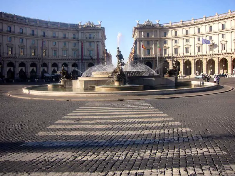 Piazza della Republicca Rome