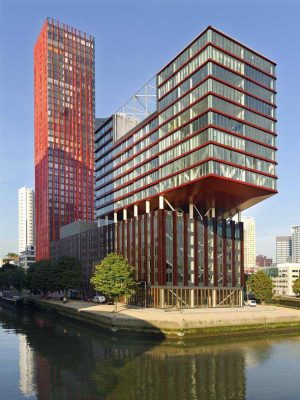 The Red Apple Rotterdam, Wijnhaven Island building