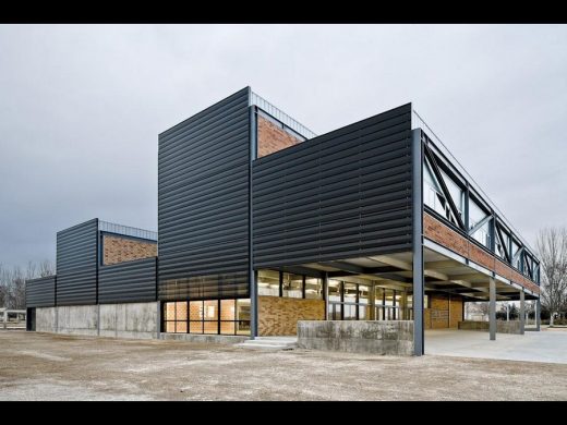 School of Art and Design Amposta Building