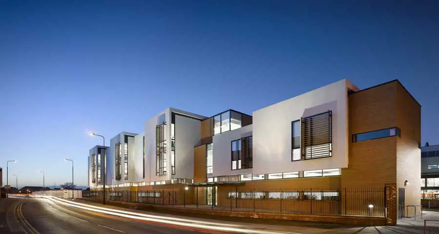 Trafford College Learning Resource Centre by Stephenson Bell Architects