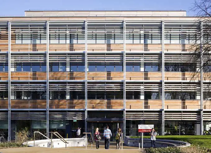 Suttie Centre Aberdeen healthcare building