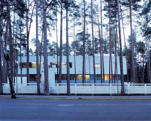 Villa Pinia Jurmala home