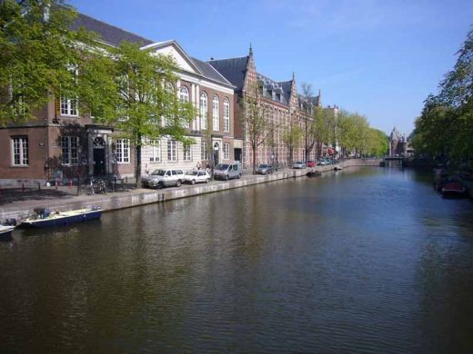 Amsterdam Canal Photos: Dutch Buildings