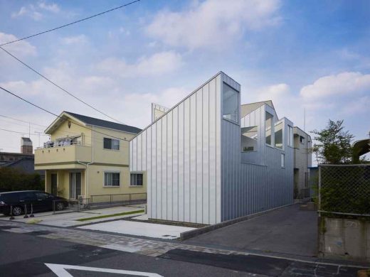 Complex house Nagoya residence